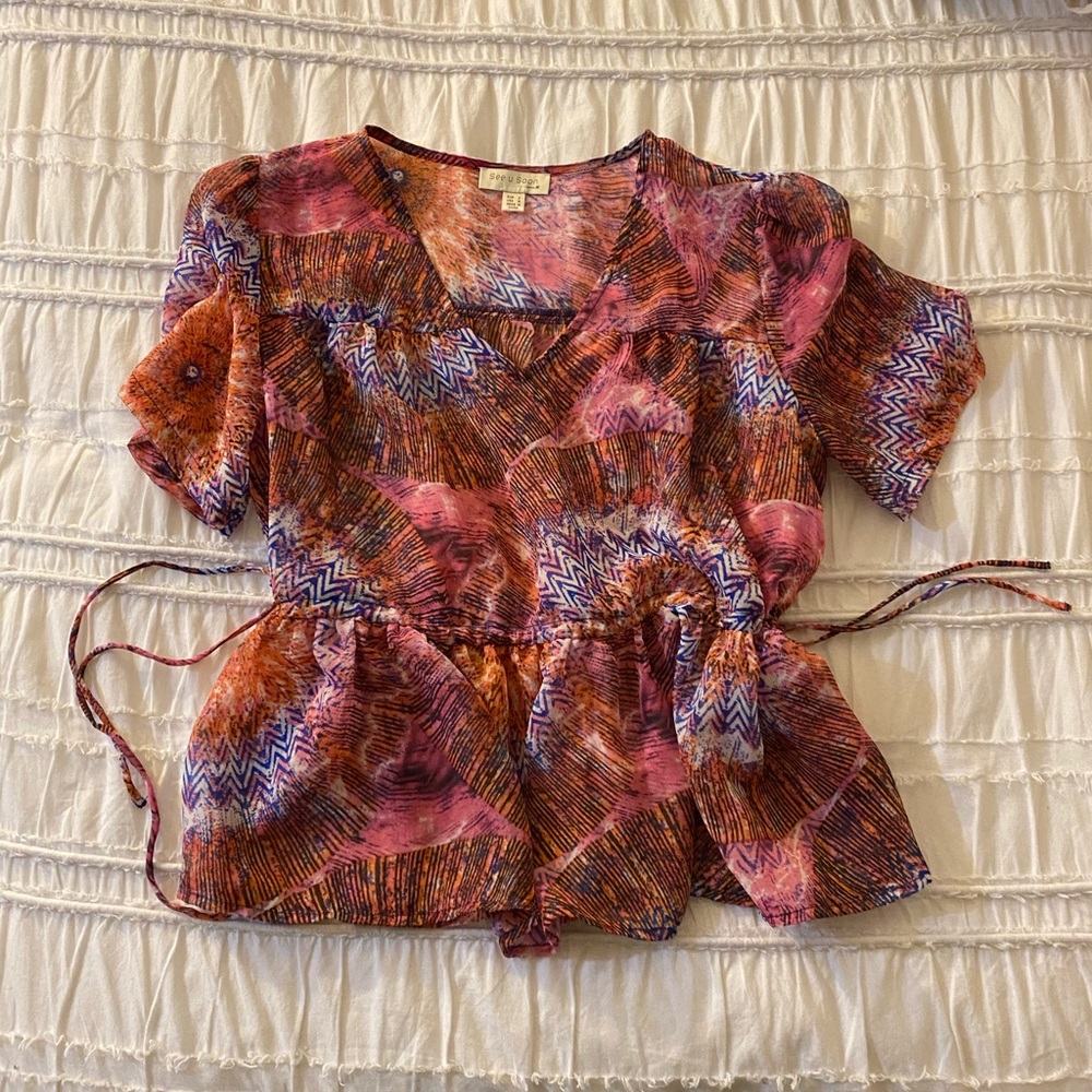 Printed tie waist blouse